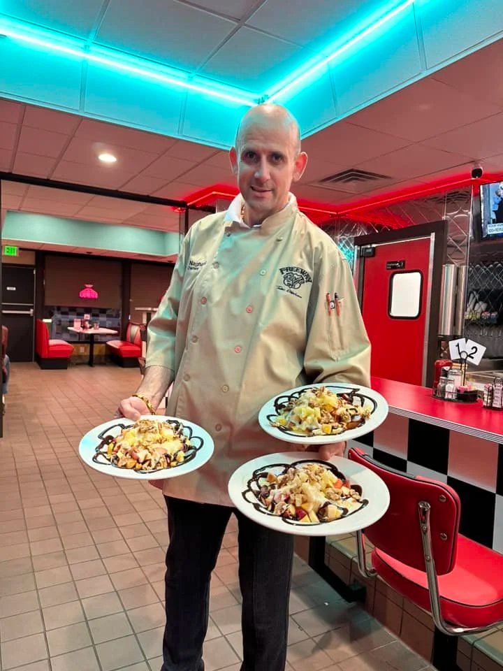 Owner with plates on arms
